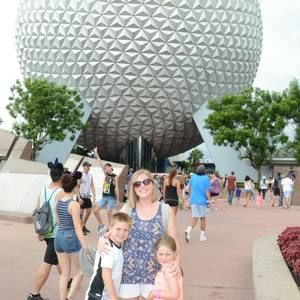 Meet your Posher, Cara